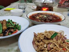 -OLD TREE老树咖啡·西餐厅(台山人工湖店)