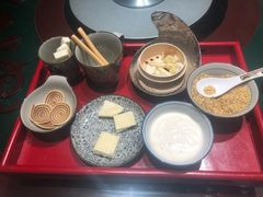 -九十九顶毡房(阜石路店)