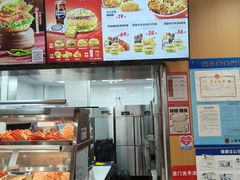 -塔斯汀中国汉堡(徐汇汇京广场店)