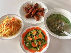 -阿姨来了月嫂服务中心(徐汇店)