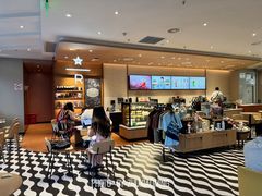 -星巴克臻选(莘庄仲盛店)