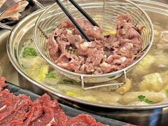 -潮牛岛·潮汕鲜切牛肉自助火锅(无锡首店)