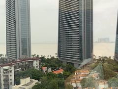 -珠海拱北口岸希尔顿欢朋酒店