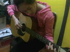 -艺桉余音琴行(火神庙分店)