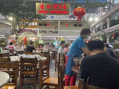 大堂-四川小胡子海鲜(丁村万人海鲜广场店)