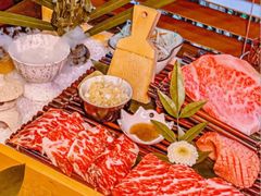 -铭牛烧肉·和牛海鲜自助(高新月牙湖店)