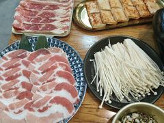 -合易泓烤肉·海肠捞饭(火车站店)
