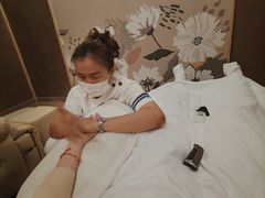 -Let’s Relax Spa(Terminal 21 Asok)
