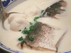 -南京金牛湖巨碗鱼头