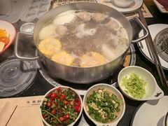 -牛事制造局牛肉火锅(莲岳路店)