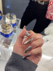 -初瞳专营美睫美甲