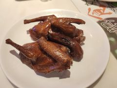 -粤小馆(天安云谷店)