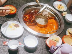 -醉董牛川派鲜肉自选火锅(烟台店)