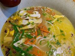 -芸南道·过桥米线(昆明老街旗舰店)