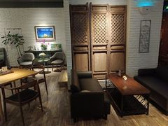 -JINNS锦时 steak&pizza(浸信会礼拜堂旧址店)