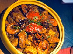 -多嘴超级肉蟹煲(杉杉国潮主题店)