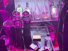 -SPACE(欢乐颂购物中心店)