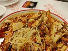 蟹脚捞粉-堂瓦里·33年传统赣菜(第一街区店)