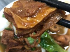 牛腩猪肠河粉-珍珍小食店(西华路店)
