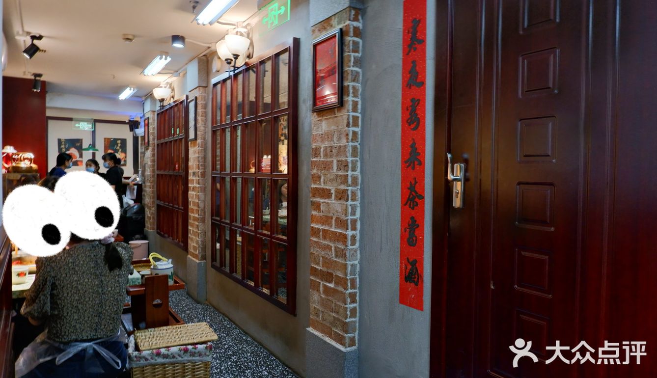 因为位置还是挺多的，不仅仅是肉眼看到的这些座位哦