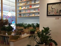 -猫的天空之城概念书店(印象城购物中心店)