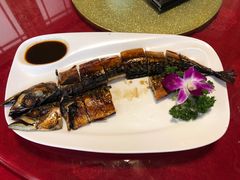 -东馆和天下特色餐饮(工农店)