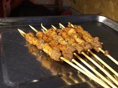 -刘全福吊炉烧烤王(东江路店)