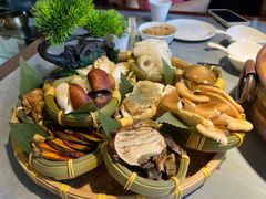 -慢丽江·云南野生菌土鸡锅(付家庄店)