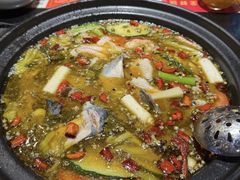 -小饕荟雅安贡椒鱼鲜馆(广福桥店)