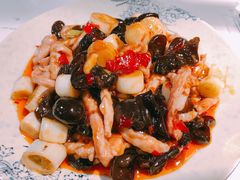鱼香肉丝-付掌柜在成都·热炒砂锅集(金禾店)