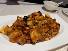 宫保鸡丁-渝信川菜(华盛店)