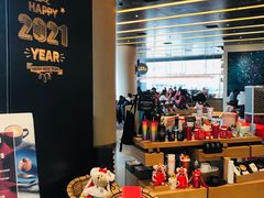 -星巴克臻选(上海合生汇1F店)