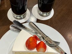 草莓蛋糕-HARBS(渋谷ヒカリエ シンクス店)