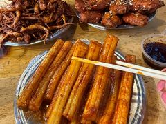 -郑记•不夜城烧烤•龙虾•虾蟹(黄鹤楼店)