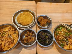 -柳州肥姨妈大骨螺蛳粉(沙河店)