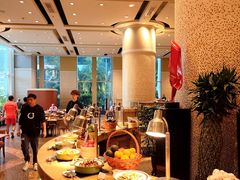 -怡聚轩全日制自助餐厅(大中华喜来登酒店)