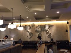 大堂-星巴克臻选(广州沙面店)