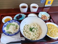 -百年老字号·观振兴蟹黄面·三虾面·苏式面(观前街富仁坊巷店)