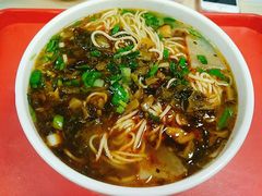 酸菜牛肉面-中国兰州名牛纯汤牛肉面(永安道店)