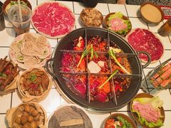-扎起市井老火锅(乐山总店)