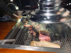 -肉甲韩国木炭烤肉(新壹街1店)