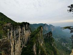 -蝶舞清江·恩施云顶景区(黄鹤峰林)
