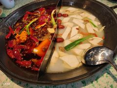 -鸿姐老火锅(疁城新天地店)