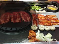 -杀猪天·韩国烤肉(铁路街第一分店)