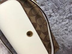 -COACH蔻驰(百联奥特莱斯广场店)