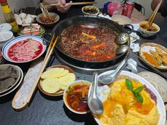 -四小区火锅·巷子里的重庆火锅(花照壁店)