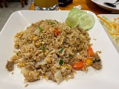-两兄弟Song Pee Nong(2号店)