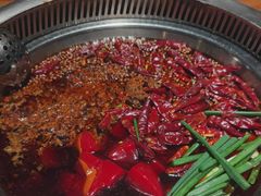 -城墙拐拐火锅(三峡广场黑金冠店)
