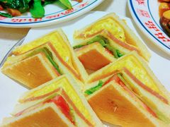 -潮庭港式茶餐厅·熊仔奶茶(同济广场店)