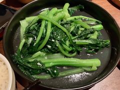 蒜蓉炒菜心-来龙里 精致 东南亚餐室(万象城店)